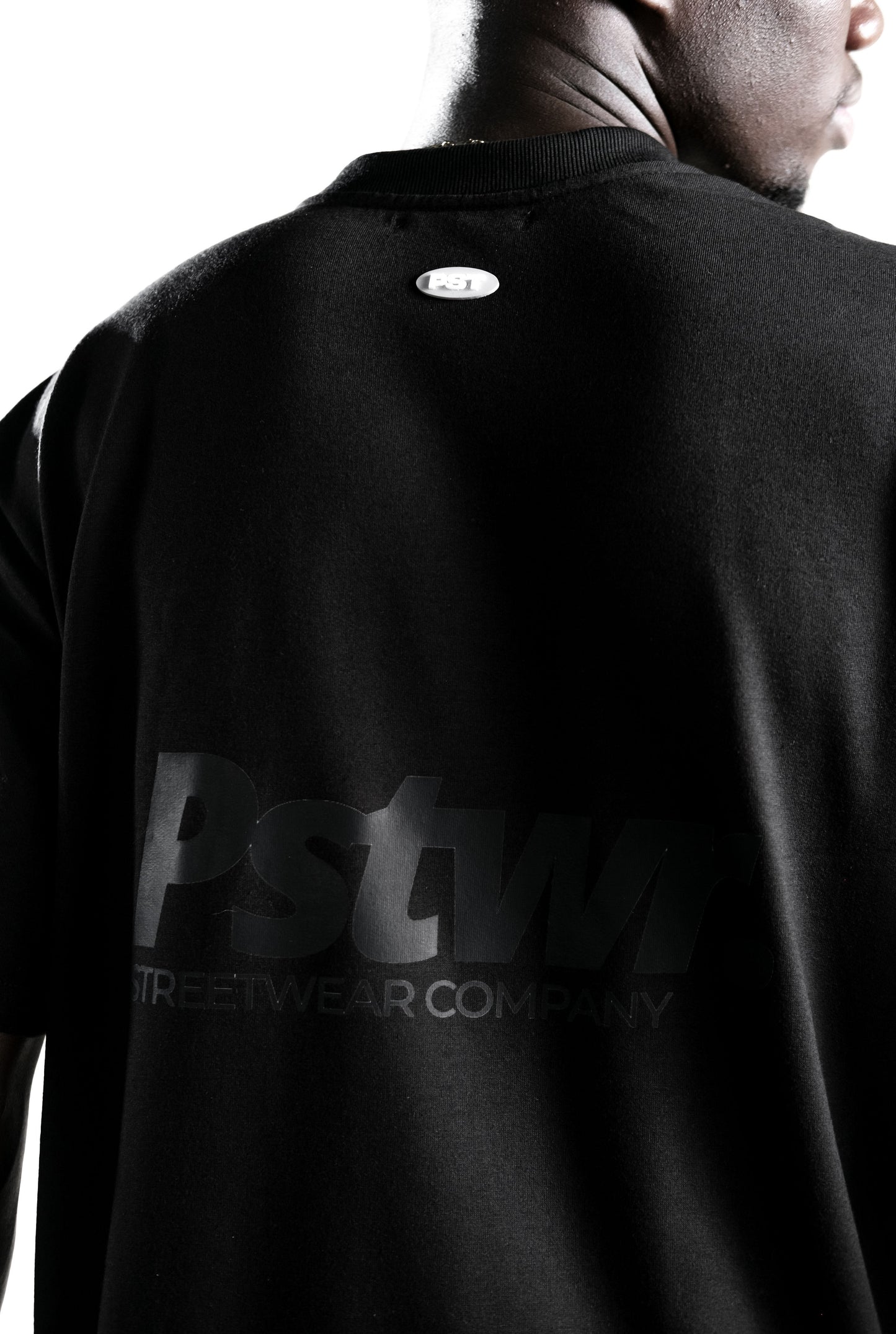 Camiseta Reborn negra - Black logo